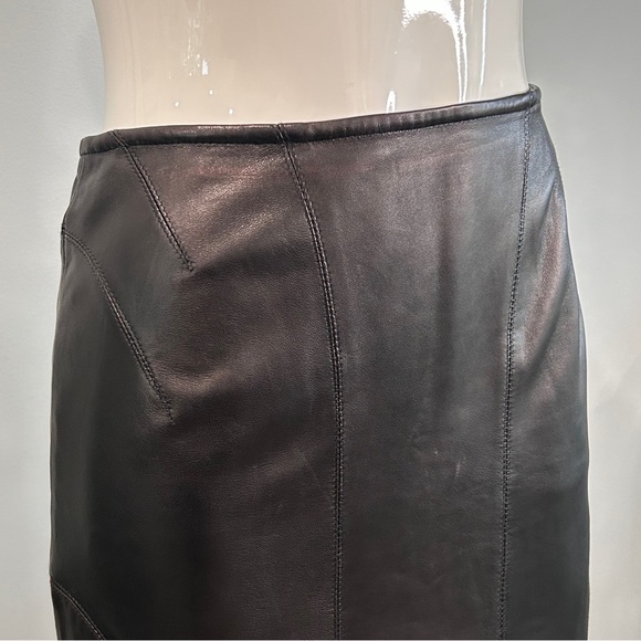 Izzy Camilleri Flared Tulip Profile Leather Midi Skirt - Picture 6 of 15